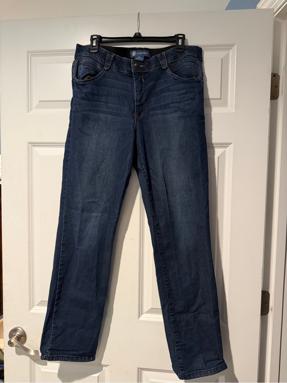 Democracy Blue Women's Straight-Leg Jeans Size 14P “Ab Solutions” fit